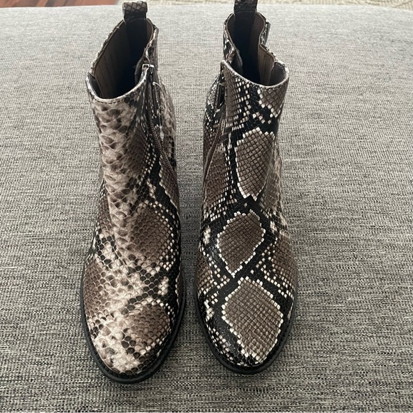 BLONDO ‘Noa’ Waterproof Ankle Boot Women’s Size 10 - Picture 8 of 11